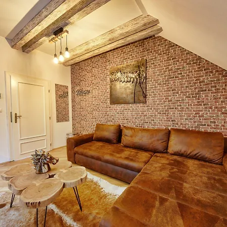 Aapartamentoos Apartment