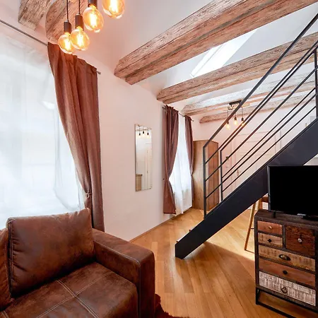 Apartment Aapartamentoos *