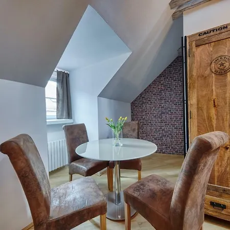 Aapartamentoos 4* Bratislava