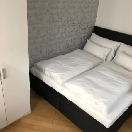 Aapartamentoos Aparthotel 4*