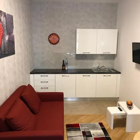 Aparthotel Aapartamentoos Bratislava