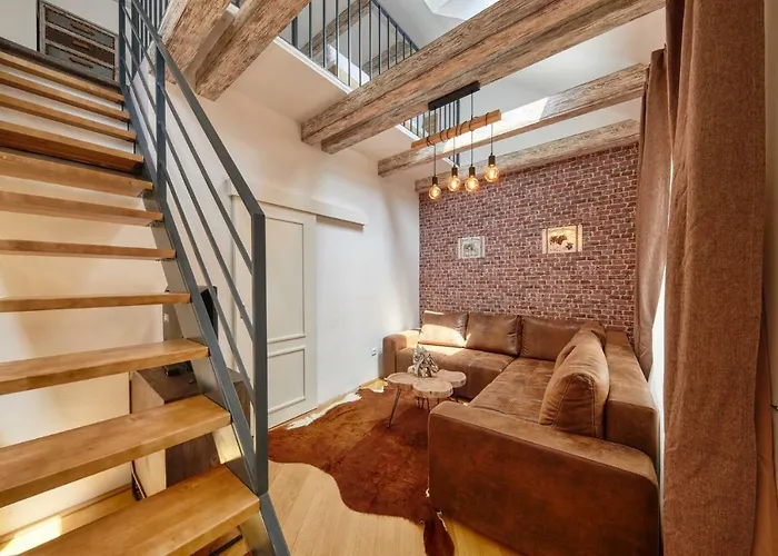 Aapartamentoos 아파트 *