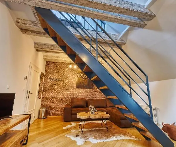 Apartman Aapartamentoos *