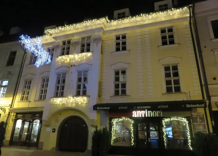 Apartman Aapartamentoos *